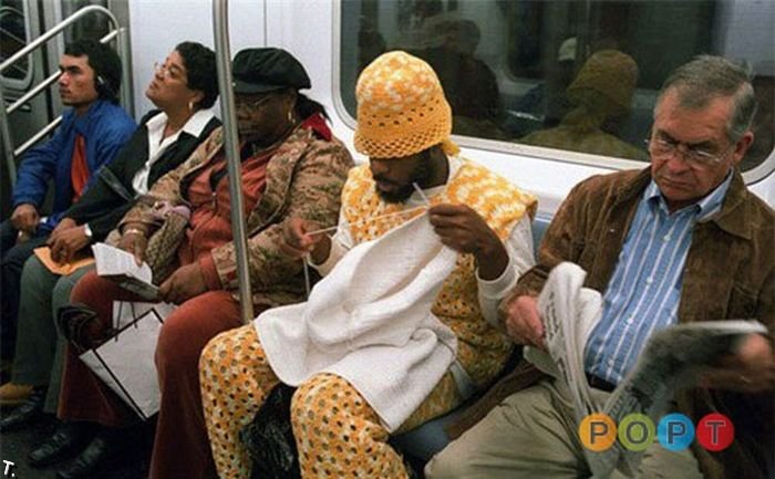 Люди в метро прикол (99 фото)