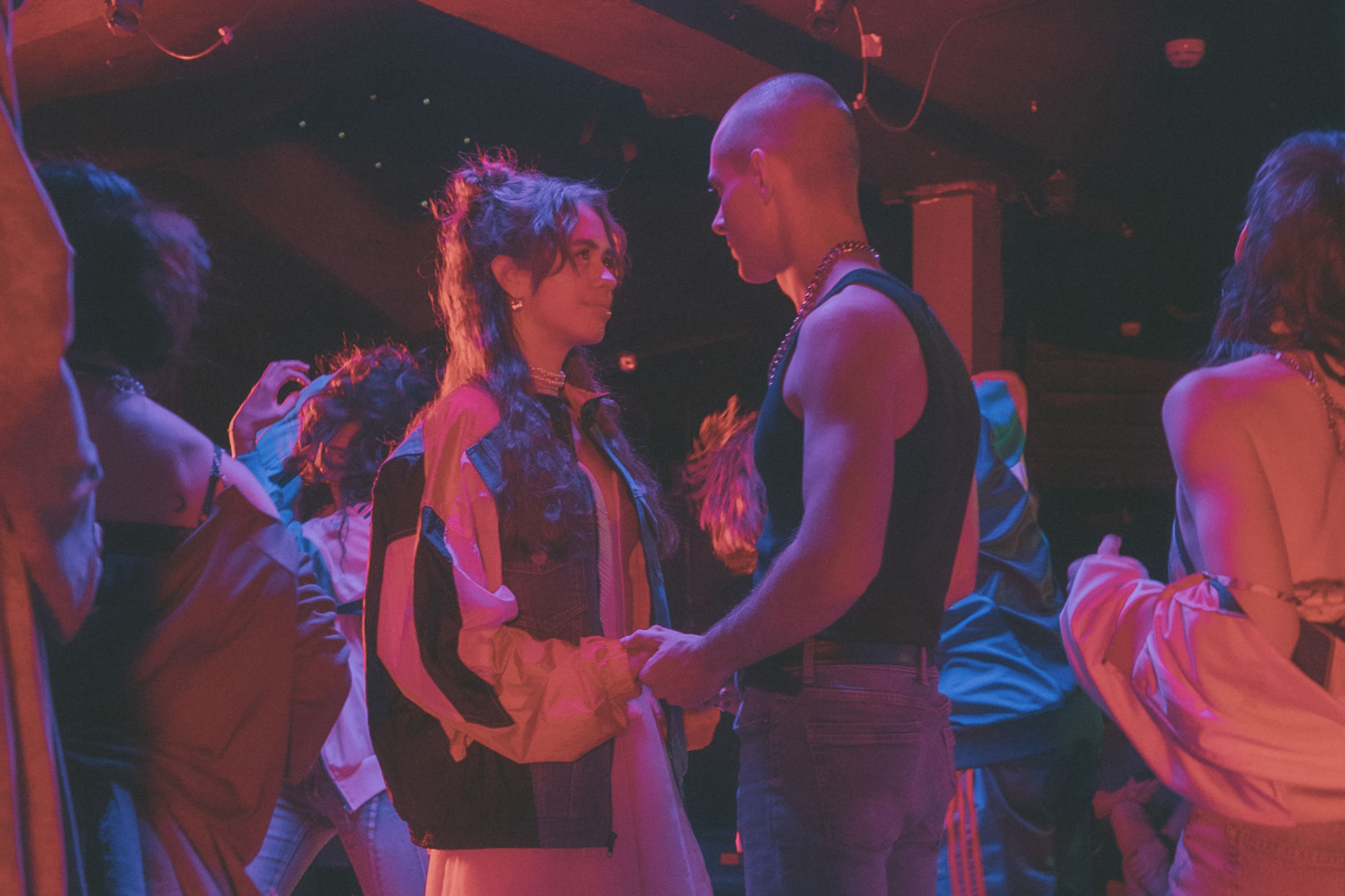 Сцена из спектакля «Ромео и Джульетта. Любовь вне времени»