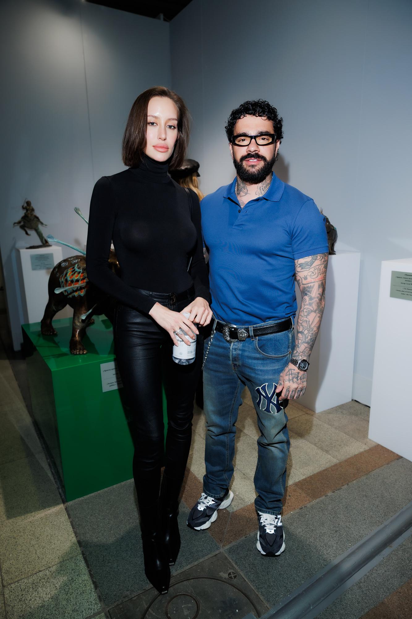 Ярмарка современного искусства «Арт Россия» подвела итоги седьмого выпуска ярмарки, более, Среди, Сергей, искусства, тысяч, посетили, тысячи, авторов, работ, ярмарке, коллаборации, Aristov, «Синергия», представил, человек, представители, искусство, «Вдохновение», «Самолет»