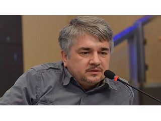 «Украина пошла по худшему пути, а её единственным инструментом в мировой политике стало попрошайничество»