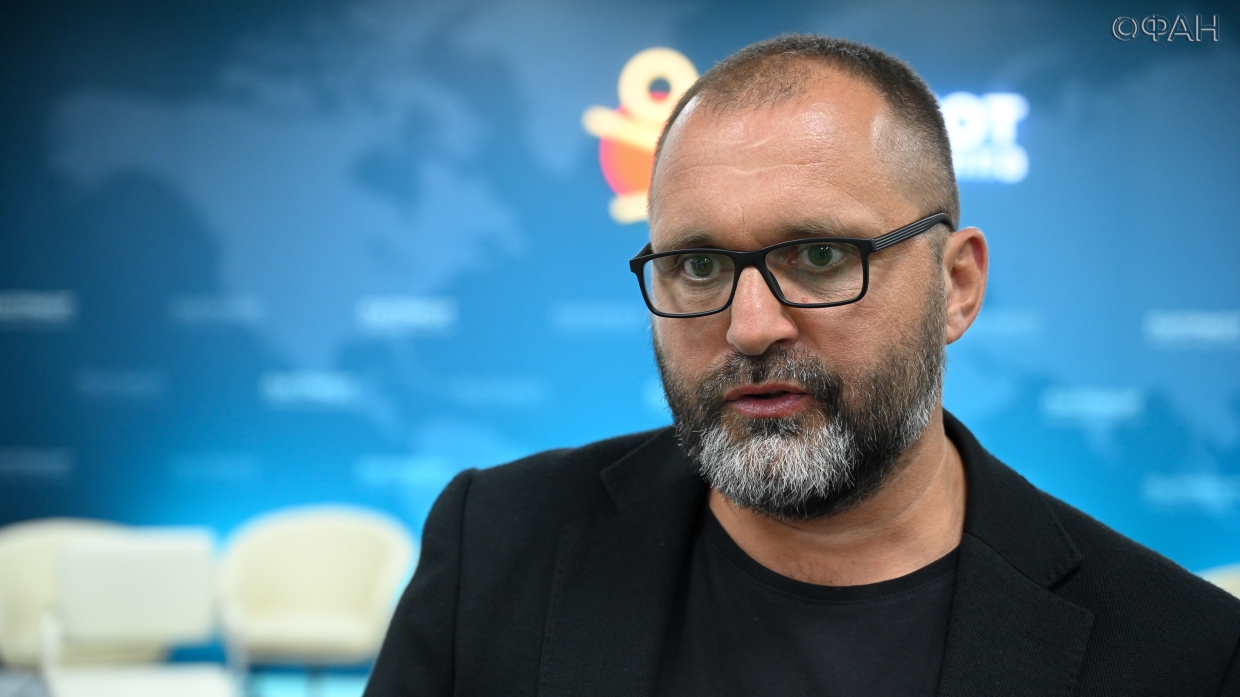 «Петербургский уикенд»: как кино переплетается с политическими проблемами и помогает их решать «Петербургский уикенд»: как кино переплетается с политическими проблемами и помогает их решать Общество