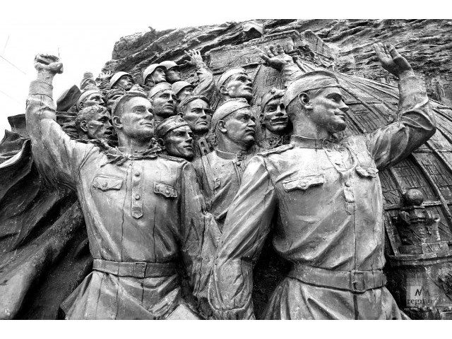 Восхваление гитлеровца или часовня в парке Победы — что выберут армяне? геополитика