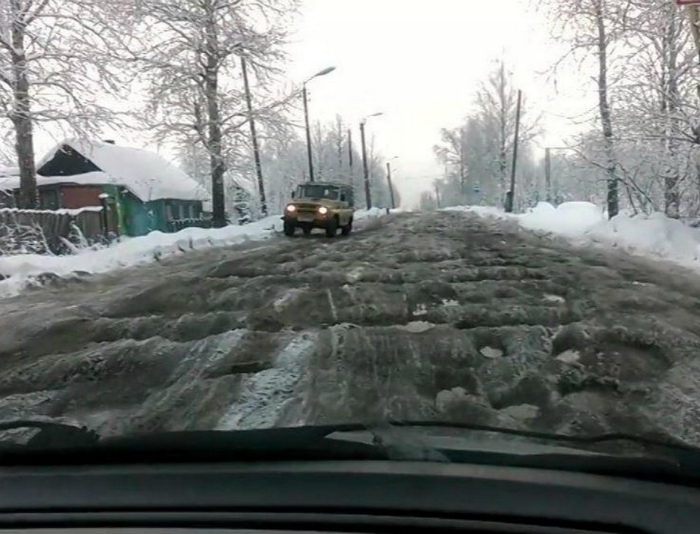 «Осторожно, на дорогах волны!»