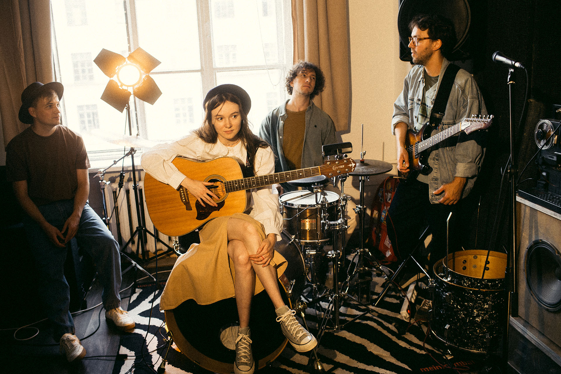 Рушана с музыкантами