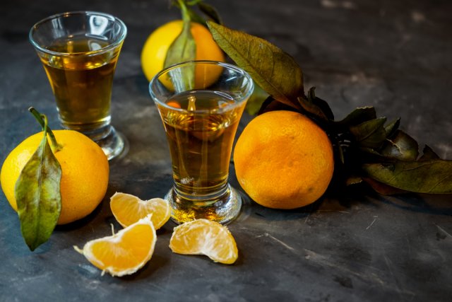 Быстрые настойки на водке и коньяке – успейте к праздникам напитки алкогольные,рецепты
