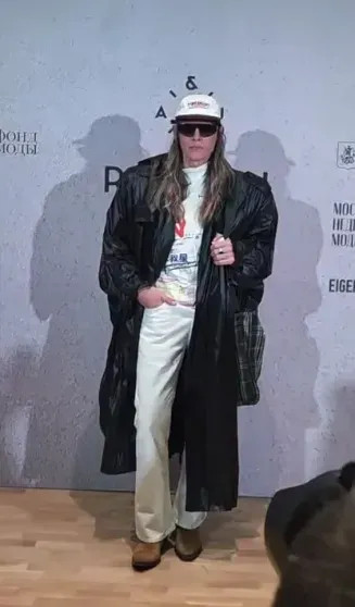 Егор Крид, Мария Миногарова, Елизавета Базыкина, Владислав Лисовец посетили показ Ruban Оксана, Базыкина, Московской, недели, RubanПоказ, рамках, Наталья, эксвозлюбленная, вышла, платье, свадебном, Ахмадуллиной, подиум, Solangel, Алёны, брендов, показы, состоялись, РубанРанее, Григория