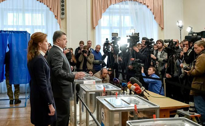 Не исключено, что Пётр Порошенко станет губернатором одного из российских регионов Не исключено, что Пётр Порошенко станет губернатором одного из российских регионов