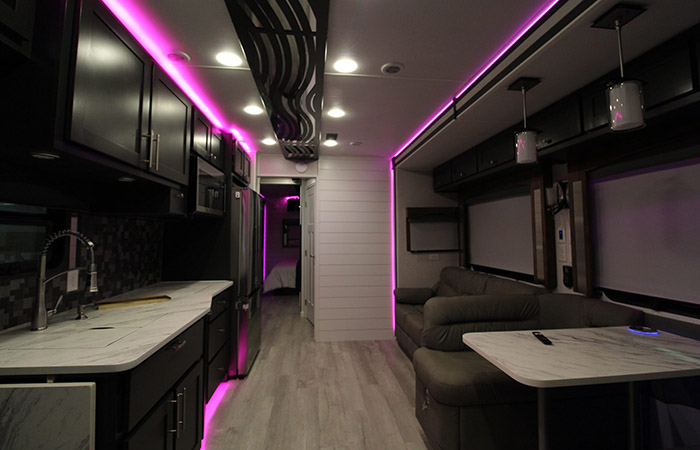 Спальник класса люкс./ Фото: boltcustom.com