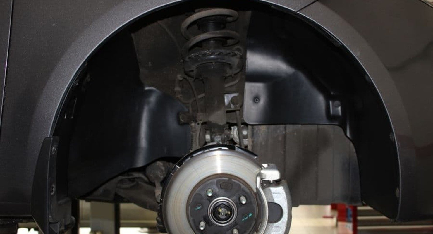 Подкрылки в автомобиле — почему нужно снимать