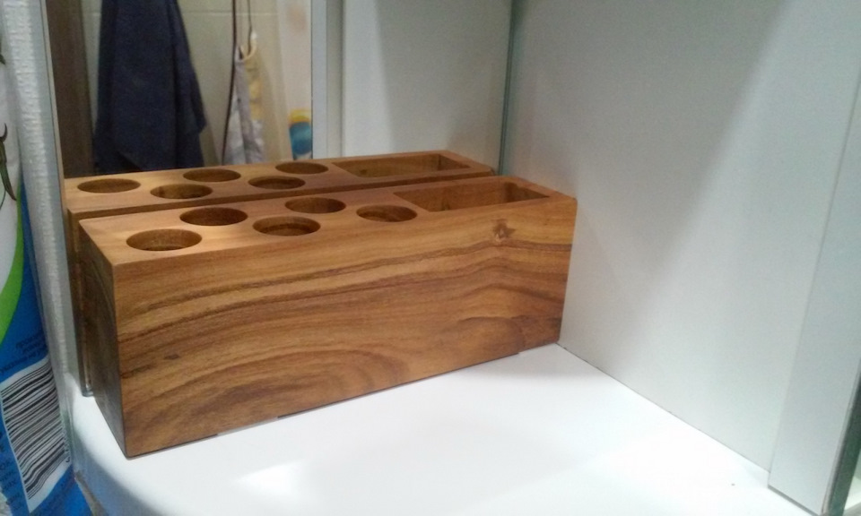 Подставка под зубощётки самоделкин