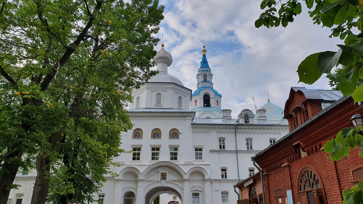 Проплыли на пассажирском теплоходе по маршруту Санкт-Петербург - Москва. Во сколько это обошлось? теплоходе, Мстислав, «Мстислав, нашего, РостроповичА, Ростропович», система, каюты, время, Александра, путешествие, балкон, Мандроги, просто, Валаам, судном, Горицы, Углич, полулюкс, которые