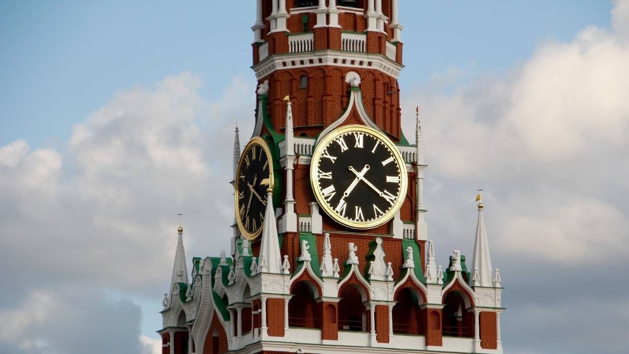 Читатели Daily Mail высмеяли угрозы своего премьера Джонсона в адрес России