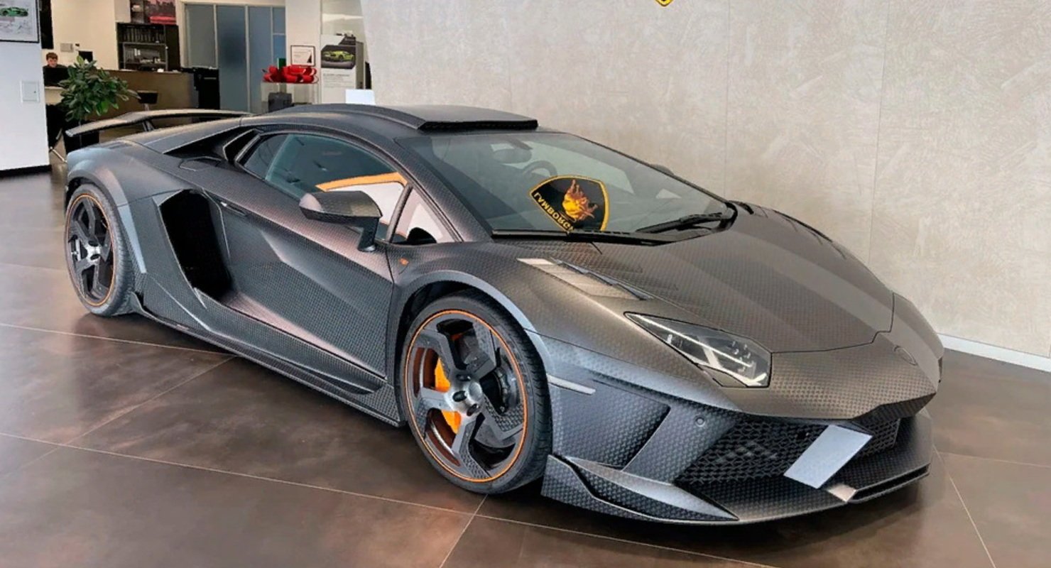В России на продажу выставили Lamborghini Aventador от Mansory, стоимостью 64 млн рублей Автомобили