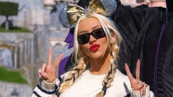 Это уже пугает: фанаты Кристины Агилеры обеспокоены ее экстремальным похудением