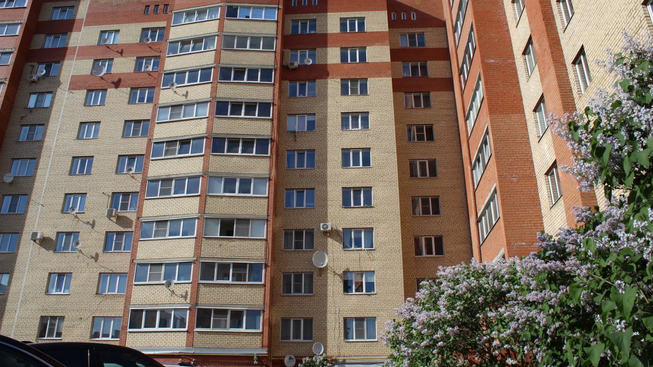 Вторичное жилье в России продают со скидками 30-40 процентов