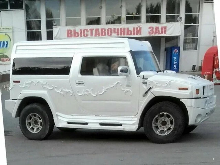 11 фотографий крайне нелепого тюнинга внедорожников Hummer H2 Hummer, этого, только, колесные, владелец, внедорожник, лимузин, автомобилей, Посмотрите, огромные, крыше, точно, хрома, другим, сделать, сделал, задней, проектов, Особенно, самый