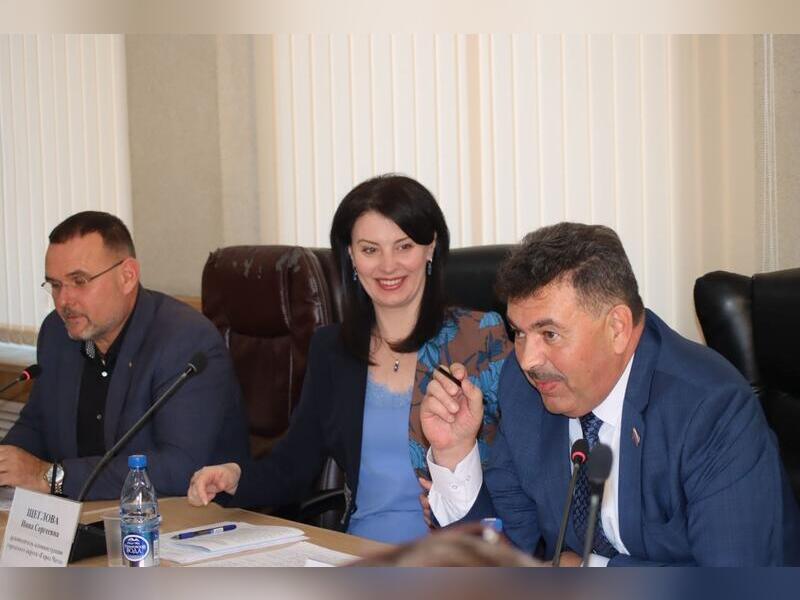 Щеглова провалилась в медиарейтинге