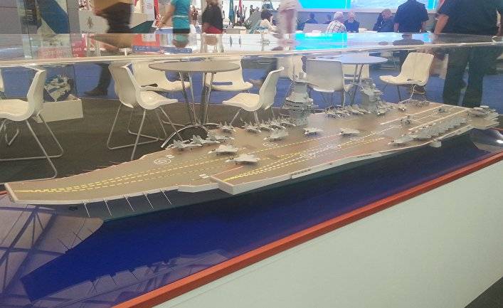 «Варан» против «Ламантина»: каким будет российский авианосец нового поколения вмф