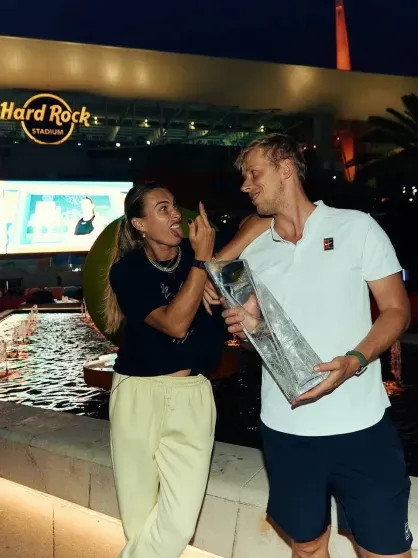 Арина Соболенко показала новые фото с женихом и его дочерью Соболенко, Арина, Майами, дочерью, теннисисткой, Франгулисом, соцсетях, своих, спортсменка, Георгиоса, турнира, стала, Георгиосом, Константином, Кольцовым, хоккеистом, встречалась, бизнесменом, романа, который