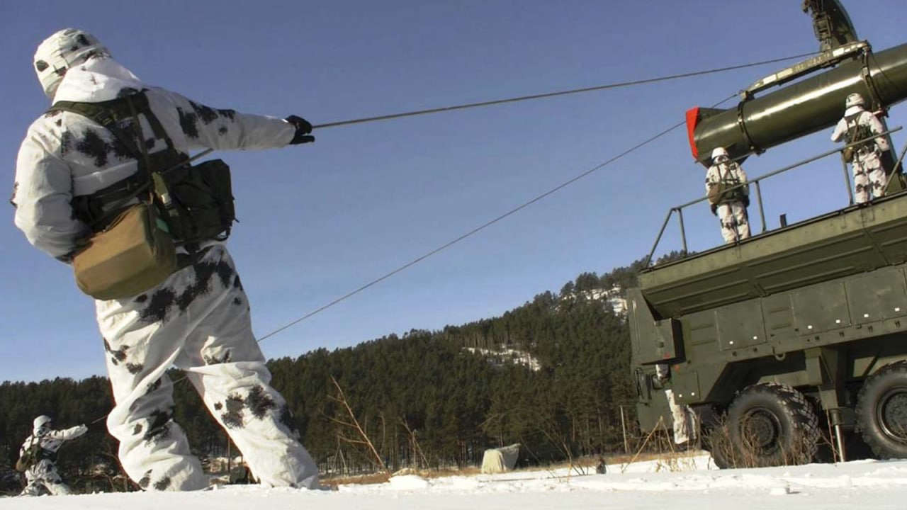 «Искандеры» против нацистов: в чем преимущество высокоточного оружия ВС РФ Армия