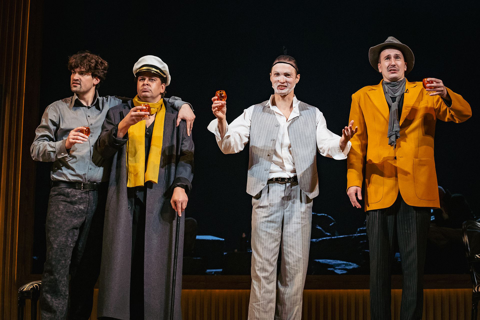 Сцена из спектакля «Игра интересов»