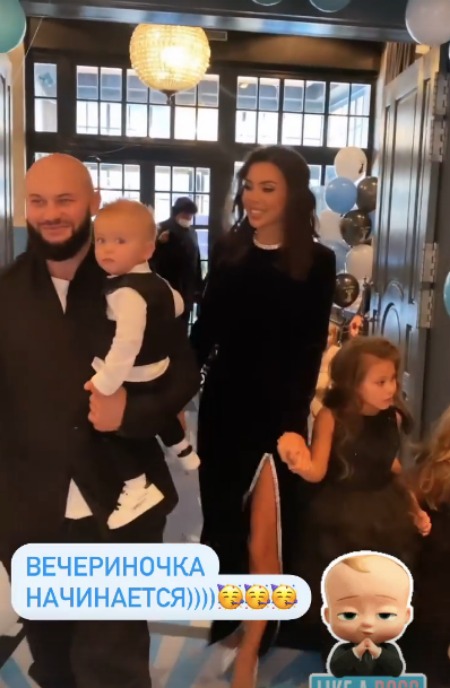 Оксана Самойлова и Джиган отметили первый день рождения сына Дети,Дети знаменитостей