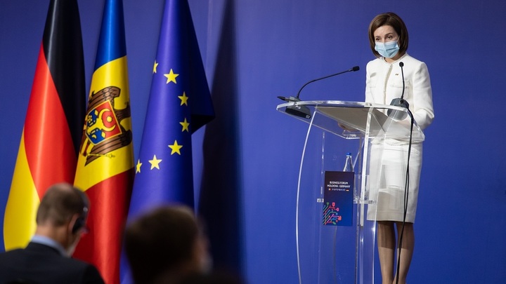 СКАЗКА О "РОССИЙСКОЙ УГРОЗЕ". ПРЕЗИДЕНТ МОЛДАВИИ НАКАЗАЛА СОБСТВЕННЫЙ НАРОД