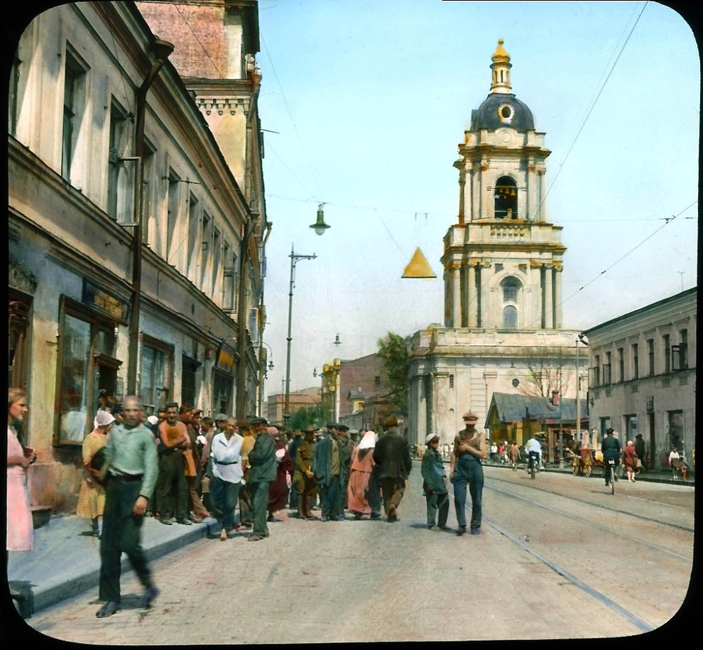 Фотография: Москва 1931 года в цвете на невероятно атмосферных снимках №27 - BigPicture.ru