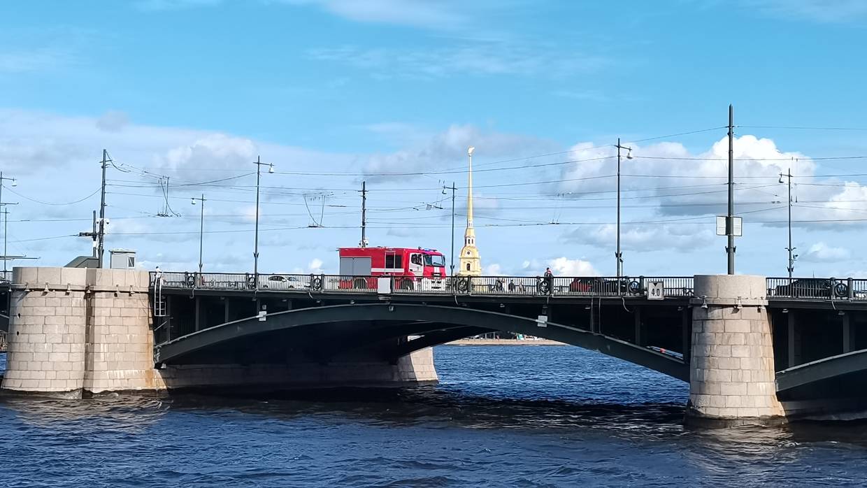 Биржевой мост сейчас. Возрождение мост спб. Ушаковский мост разводка. Вакансии спб мосты. Мосты работа.
