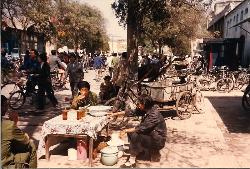 Как жил Китай в 1986, за 3 года до событий на Тяньаньмэнь Как жил Китай в 1986, за 3 года до событий на Тяньаньмэнь 1986,история,китай