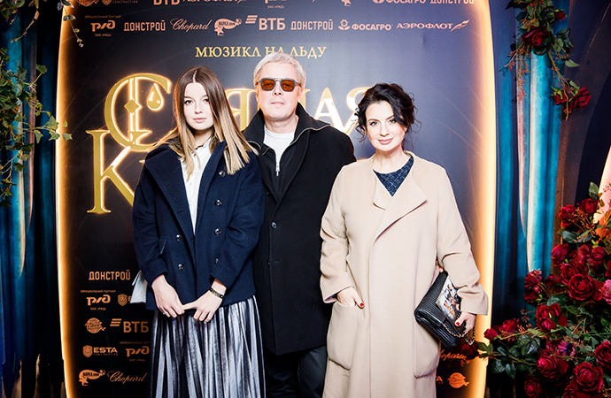 Ани Лорак, Мария Кожевникова и другие звезды с детьми на премьере шоу Татьяны Навки в Москве Ани Лорак, Мария Кожевникова и другие звезды с детьми на премьере шоу Татьяны Навки в Москве Звезды,Новости о звездах