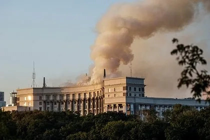 В России прокомментировали прилет по зданию кабмина в Киеве