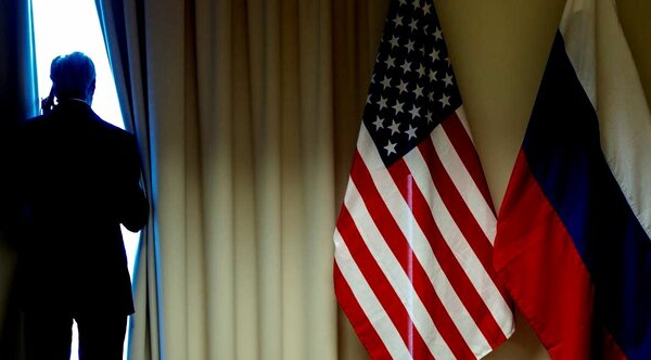 В Китае объяснили, почему США боятся Россию
