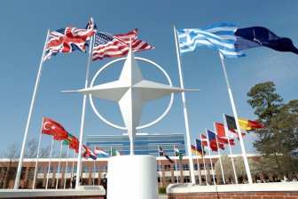 Russia Beyond the Headlines: Почему НАТО снова заговорили о сдерживании России