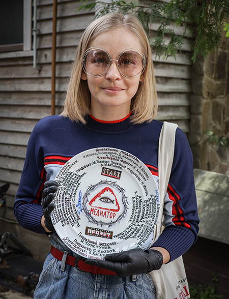 Юлия Пересильд, Дарья Мороз и Андрей Бурковский на съемках нового сериала "Медиатор" Юлия Пересильд, Дарья Мороз и Андрей Бурковский на съемках нового сериала "Медиатор" Кино,Сериалы