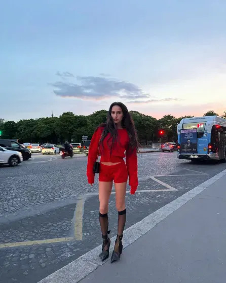 Алина Загитова сменила имидж на фоне критики внешности Алина Загитова сменила имидж на фоне критики внешности instagram (инстаграм),социальная сеть,Алина Загитова,Борис Ротенберг,Дмитрий Воронков,Егор Крид,Кирилл Капризов,Роман Ротенберг