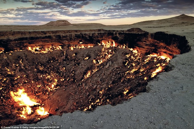 Дарваза, газовый кратер в Туркменистане красиво, планета, природа, путеводитель, путешествия, туризм, фото, чудо природы