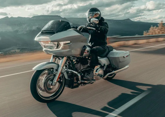 Несмотря на сложности, россияне не отказались от мотоциклов BMW и Harley Davidson. Они входят в топ-5 самых популярных мотобрендов в своей категории