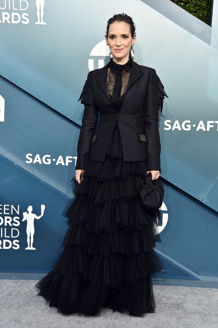 Вайнона Райдер обвинила Мела Гибсона и похвалила Киану Ривза: в чем дело Вайнона Райдер обвинила Мела Гибсона и похвалила Киану Ривза: в чем дело Звезды,Новости о звездах