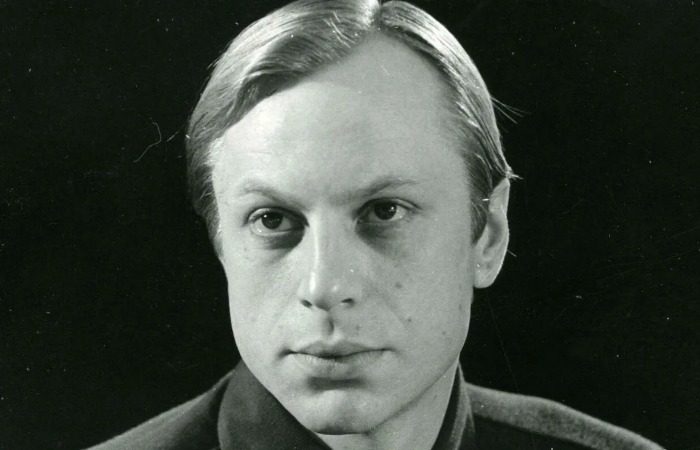 «Свой среди чужих»: что сгубило Юрия Богатырева Богатырев, просто, Богатырева, после, которой, среди, смерти, этого, друга, училище, начал, несколько, только, сильно, такой, всегда, считал, оказалось, актера, сцену