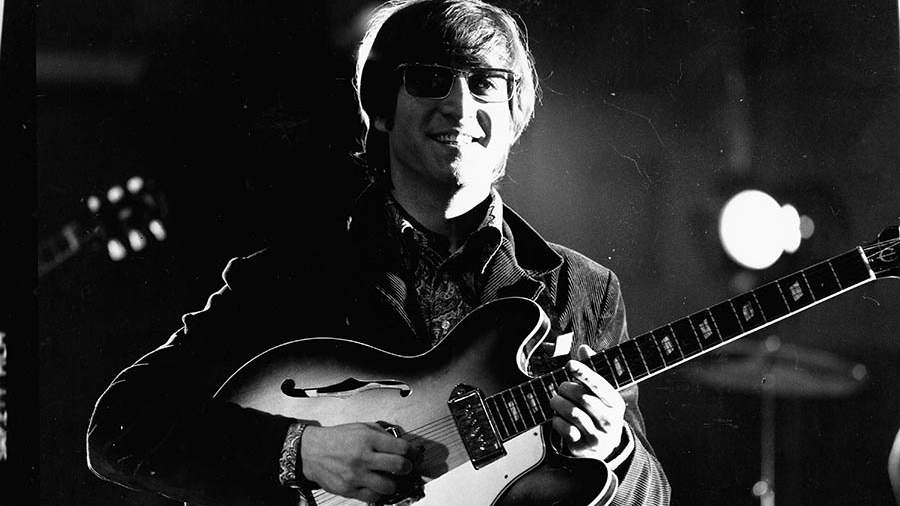 Гитару Леннона из фильма «На помощь!» продадут на аукционе в США