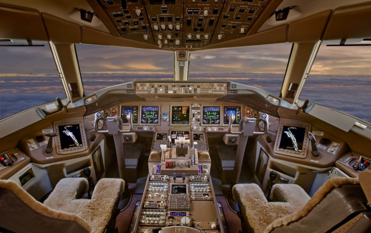 b777-2