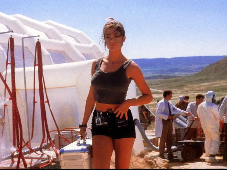 55-летняя Дениз Ричардс впервые вышла в свет после нашумевшей подтяжки лица Ричардс, актриса, Дениз, после, фильме, операции, подтяжку, целого, который, РичардсДениз, появилась, одним, самых, давно, реалитишоу, героиней, стала, славы, После, моложеДениз