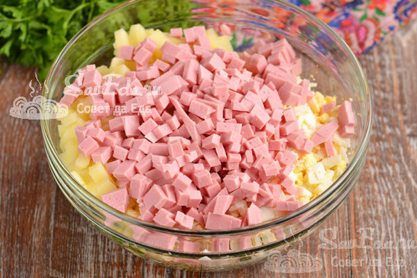 Окрошка, которая вас точно удивит вкусом - 3 отличных варианта Окрошка, которая вас точно удивит вкусом - 3 отличных варианта нарезаем, окрошку, мелко, очень, можно, окрошки, огурцы, выкладываем, окрошка, томатном, соусе, перемешиваем, свежие, сразу, интересный, готова, выделения, картофель, колбасы, будет