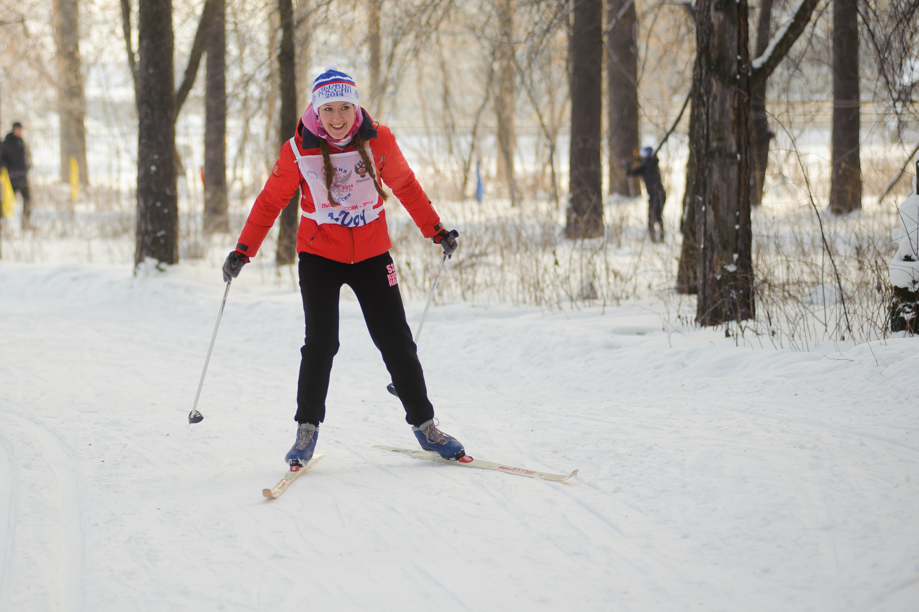 В московском парке открыта круглосуточная лыжная трасса