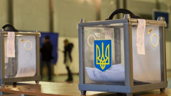 Местных выборов на подконтрольном Донбассе снова не будет