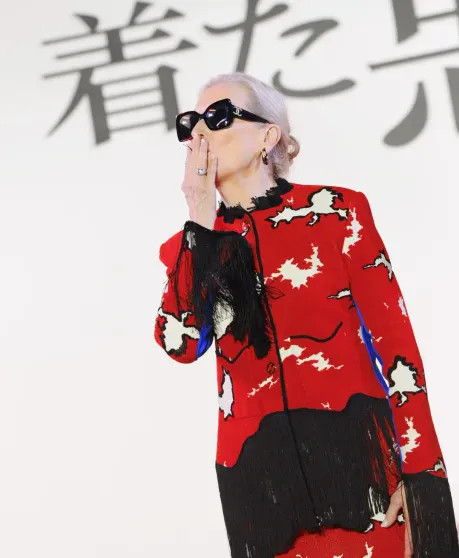 Мэрил Стрип и Энн Хэтэуэй посетили премьеру сиквела 