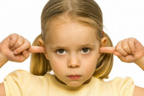 3 причины, почему ребенок игнорирует любые ваши слова