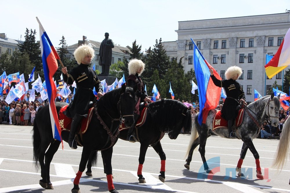 Плотницкий: Представители более 20 стран посетили Первомай в ЛНР (ФОТО, ВИДЕО)