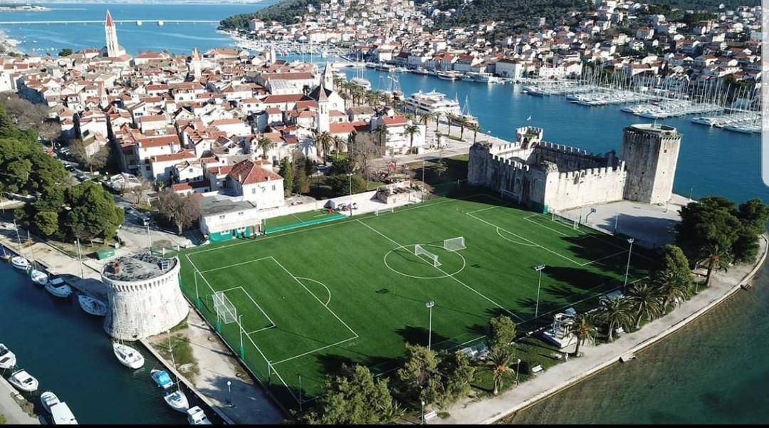 Странное, необычное и смешное... девушки